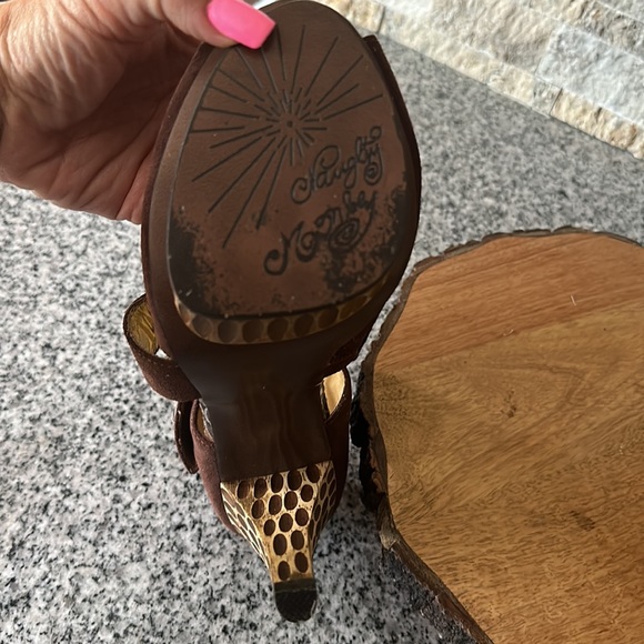 NAUGHTY MONKEY 🐒💕Brown Leopard Platform Decked Out High Heel Pumps Size 8 - Picture 6 of 9